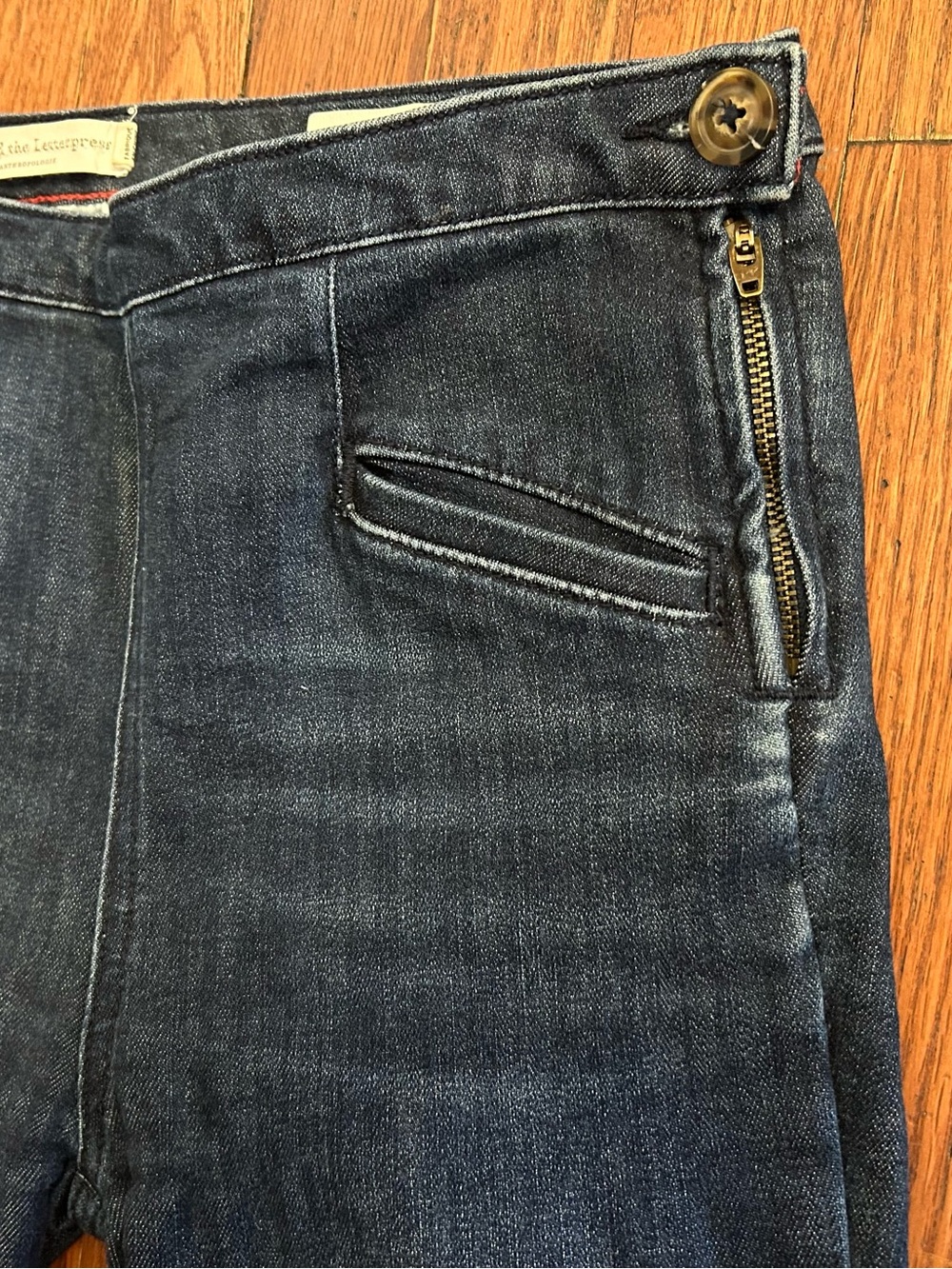 Pilcro Anthropologie High Rise Denim Legging Jeans 26 Dark Wash Side Zip - Picture 5 of 9